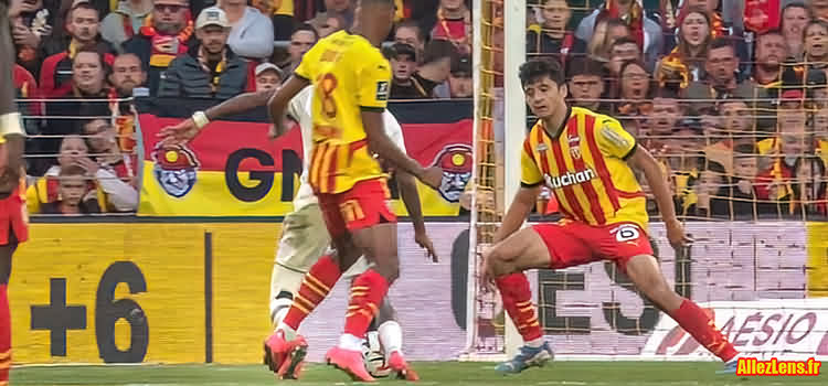 Lens-Nice : La faute de Diouf qui aurait pu valoir penalty