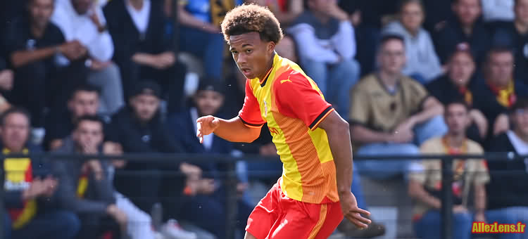 Kembo Diliwigi pourrait faire sa première apparition avec le RC Lens contre le FC Nantes