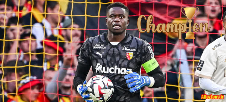 Brice Samba élu homme du match du RC Lens face au PSG