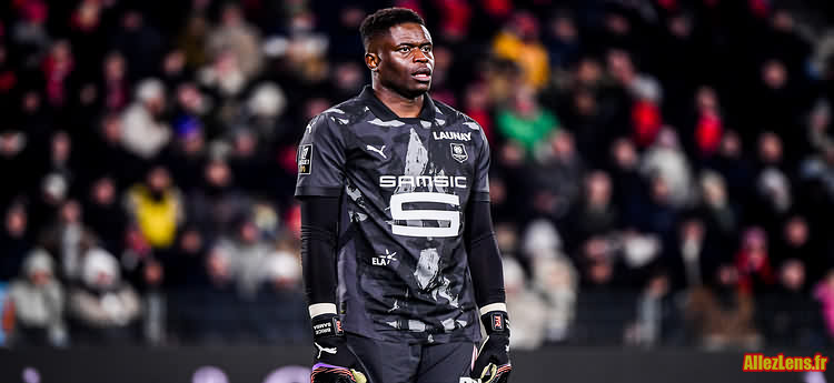 Brice Samba, ancien du RC Lens, pour son premier match avec rennes