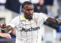 Nzola buteur le plus rapide du RC Lens