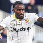 Nzola buteur le plus rapide du RC Lens