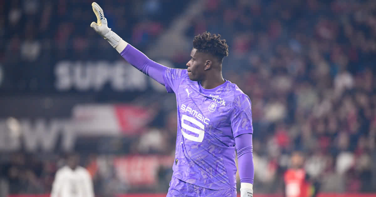 Brice Samba lors de la réception d'Angers