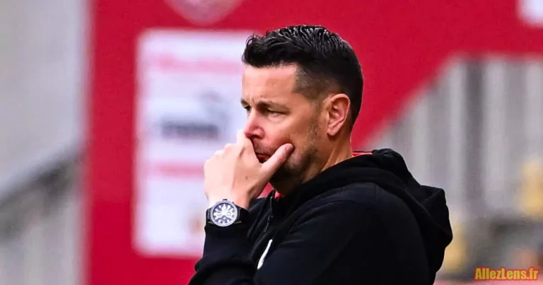 Pierre Sage en réflexion