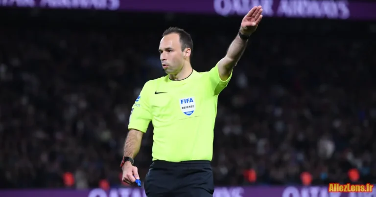 Jérôme Brisard sera au sifflet de la finale de la Coupe de France, aidé par les nouvelles technologies de l'arbitrage.