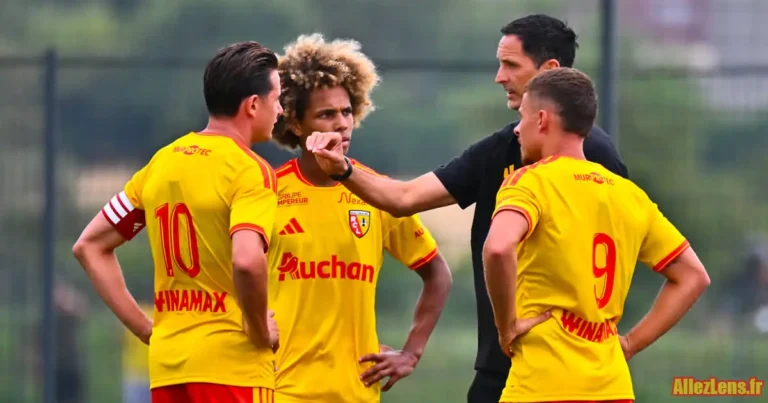 Le Rc Lens sur le départ pour la Como Cup en Italie