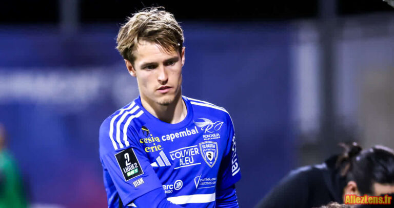 Tom Ducrocq s'engage avec Guingamp
