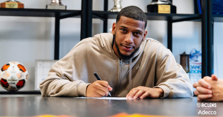 Avec l'arrivée de Todibo, comment organiser la défense du RC Lens